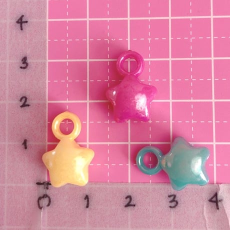 オーロラ ぷっくり星チャーム 20個☆ハンドメイド☆パーツ☆素材☆キッズアクセサリー☆かわいい☆ゆめかわいい☆パステル☆