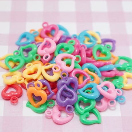 カラフル オープンハート チャーム30個☆ハンドメイド☆パーツ☆素材☆キッズアクセサリー☆かわいい☆ゆめかわいい☆パステル☆FANCYぷらんたん