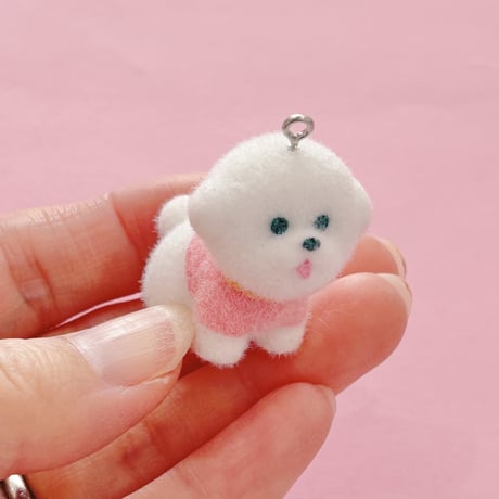 犬 チャーム  ピンクウェア １個 ☆ ハンドメイド☆パーツ☆素材☆キッズアクセサリー☆かわいい☆ゆめかわいい☆パステル☆