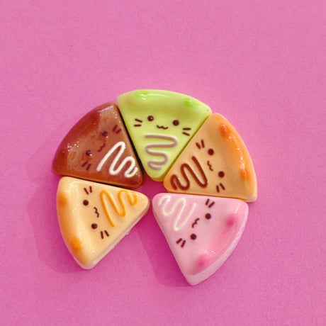ベイクド ねこ ケーキ 5個 デコパーツ ☆ ハンドメイド☆ハンドメイドパーツ☆かわいい☆デコ☆デコパーツ ☆ホイップデコ☆ ヘアピン☆ ヘアゴム