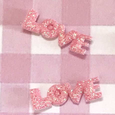 LOVE  ラメモチーフ 20枚☆ハンドメイド☆パーツ☆素材☆キッズアクセサリー☆かわいい☆ゆめかわいい☆パステル☆