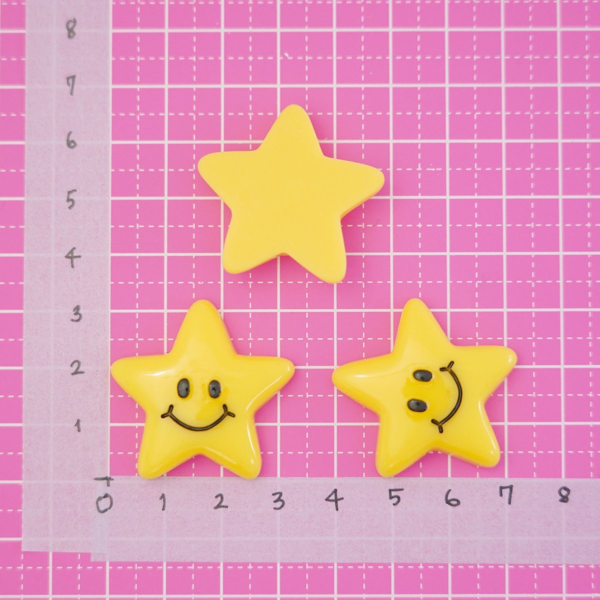 BIC 星 スマイル デコパーツ 6個 ☆ハンドメイド☆パーツ☆素材