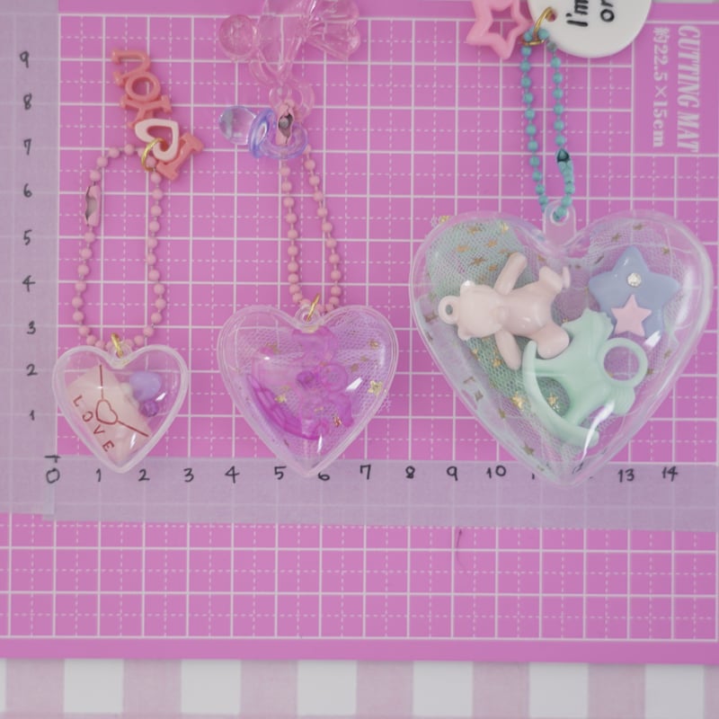 ハンドメイドカバー 4cm カプセルケース ハート 5個 ☆ハンドメイド☆パーツ☆素材