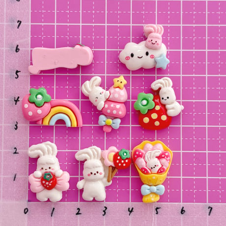 いちごうさぎ レインボー ミックス 8個 デコパーツ ☆ ハンドメイド☆ハンドメイドパーツ☆かわいい☆デコ☆デコパーツ ☆ホイップデコ☆ ヘアピン☆ ヘアゴム
