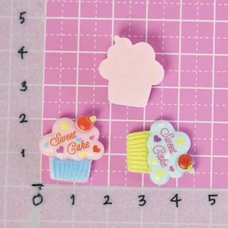 カップケーキ デコパーツ 10個 ☆ハンドメイド☆パーツ☆素材☆キッズアクセサリー☆かわいい☆ゆめかわいい☆パステル
