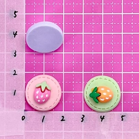 いちご 丸ステッチ デコパーツ 5個  ☆ハンドメイド☆パーツ☆資材☆キッズアクセサリー☆かわいい☆ゆめかわいい☆パステル☆