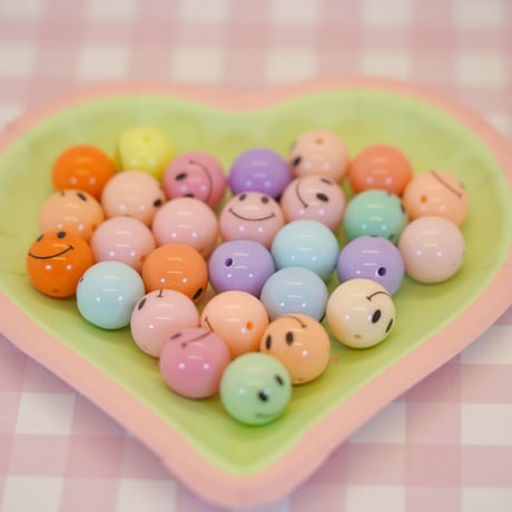 ニコちゃんマークビーズ 14ミリ  20個 ☆ハンドメイド☆パーツ☆素材☆キッズアクセサリー☆かわいい☆ゆめかわいい☆パステル☆ファンシーぷらんたん