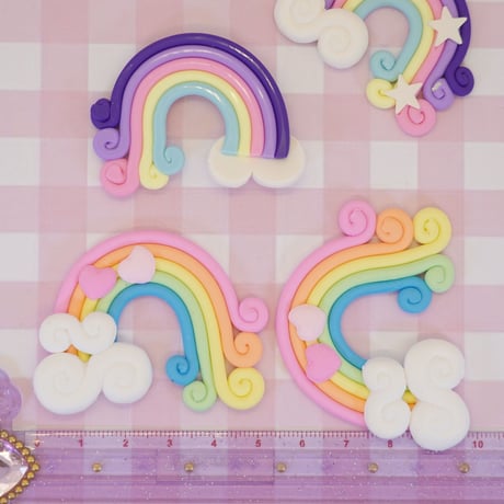 カラフル レインボー デコパーツ 8個 ☆ハンドメイド☆パーツ☆素材☆キッズアクセサリー☆かわいい☆ゆめかわいい☆パステル☆ファンシーぷらんたん