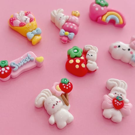 いちごうさぎ レインボー ミックス 8個 デコパーツ ☆ ハンドメイド☆ハンドメイドパーツ☆かわいい☆デコ☆デコパーツ ☆ホイップデコ☆ ヘアピン☆ ヘアゴム