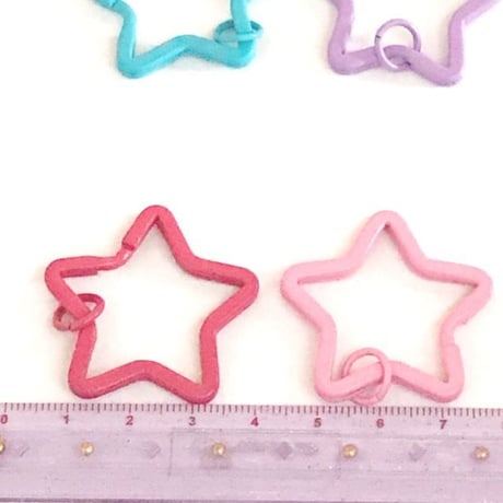星型 キーホルダー パーツ ライトブルー3個☆ハンドメイド☆パーツ☆素材☆キッズアクセサリー☆かわいい☆ゆめかわいい☆パステル☆