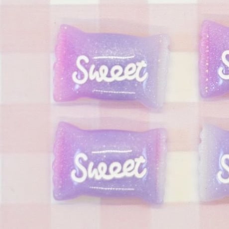 SALE キャンディ デコパーツ パープル 4個☆ハンドメイド☆パーツ☆素材☆キッズアクセサリー☆かわいい☆ゆめかわいい☆パステル
