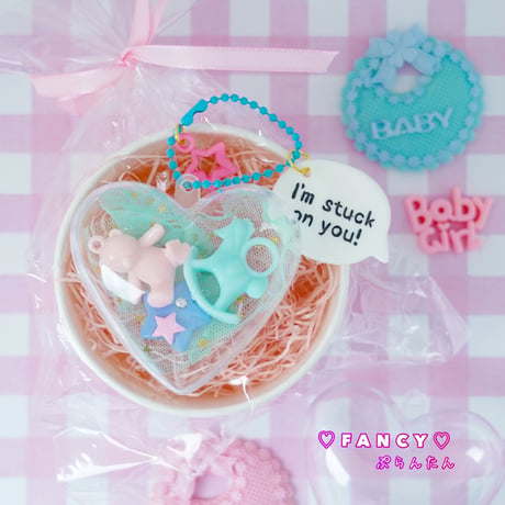 6.5cm カプセルケース ハート  2個 ☆ハンドメイド☆パーツ☆素材☆キッズアクセサリー☆かわいい☆ゆめかわいい☆パステル☆ファンシーぷらんたん