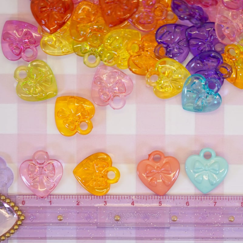 クリア ハート リボン チャーム 8個 ☆ハンドメイド☆パーツ☆素材