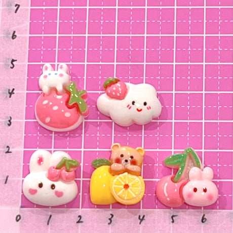 フルーツ あにまる ミックス 5個 デコパーツ☆ ハンドメイド☆パーツ☆素材☆キッズアクセサリー☆かわいい☆ゆめかわいい☆パステル☆