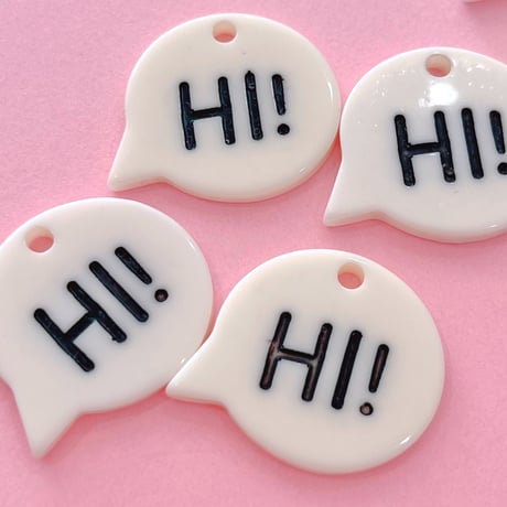 吹き出しチャーム 白  Hi 6個☆ハンドメイド☆パーツ☆素材☆キッズアクセサリー☆かわいい☆ゆめかわいい☆パステル☆
