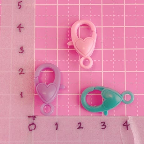 ミニ  ハート カニカン キーホルダー 7個 ☆ハンドメイド☆パーツ☆素材☆キッズアクセサリー☆かわいい☆ゆめかわいい☆パステル