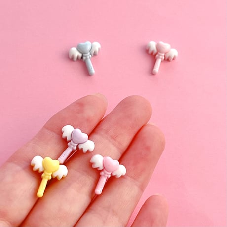 ミニ ハート 羽 ステッキ デコパーツ 5個 ☆ ハンドメイド☆パーツ☆素材☆キッズアクセサリー☆かわいい☆ゆめかわいい☆パステル☆