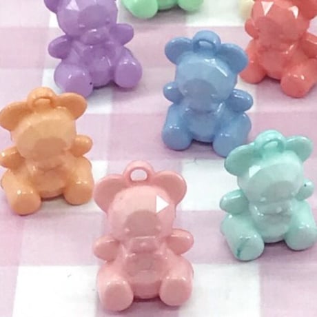 立体くまさんチャーム パステル 10個☆ハンドメイド☆パーツ☆素材☆キッズアクセサリー☆かわいい☆ゆめかわいい☆パステル