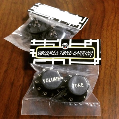 VOLUME＆TONE イヤリング