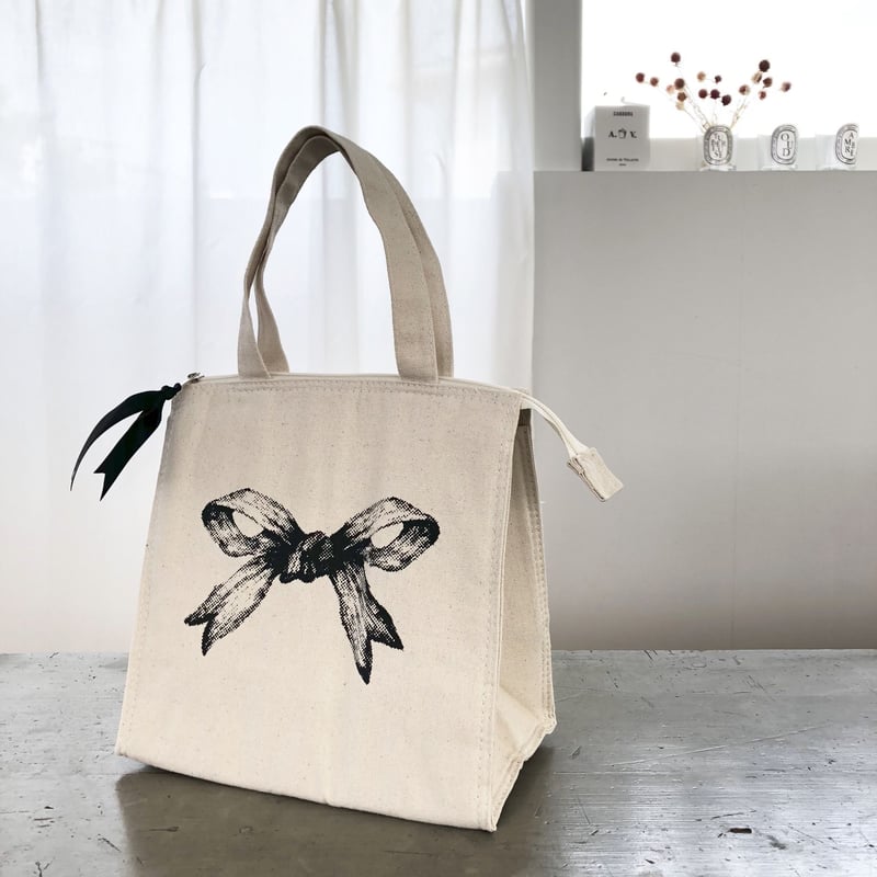 リボンの保冷バッグ Sサイズ | MARBLE & Co. リボンの保冷バッグ Sサイズ | MARBLE & Co.