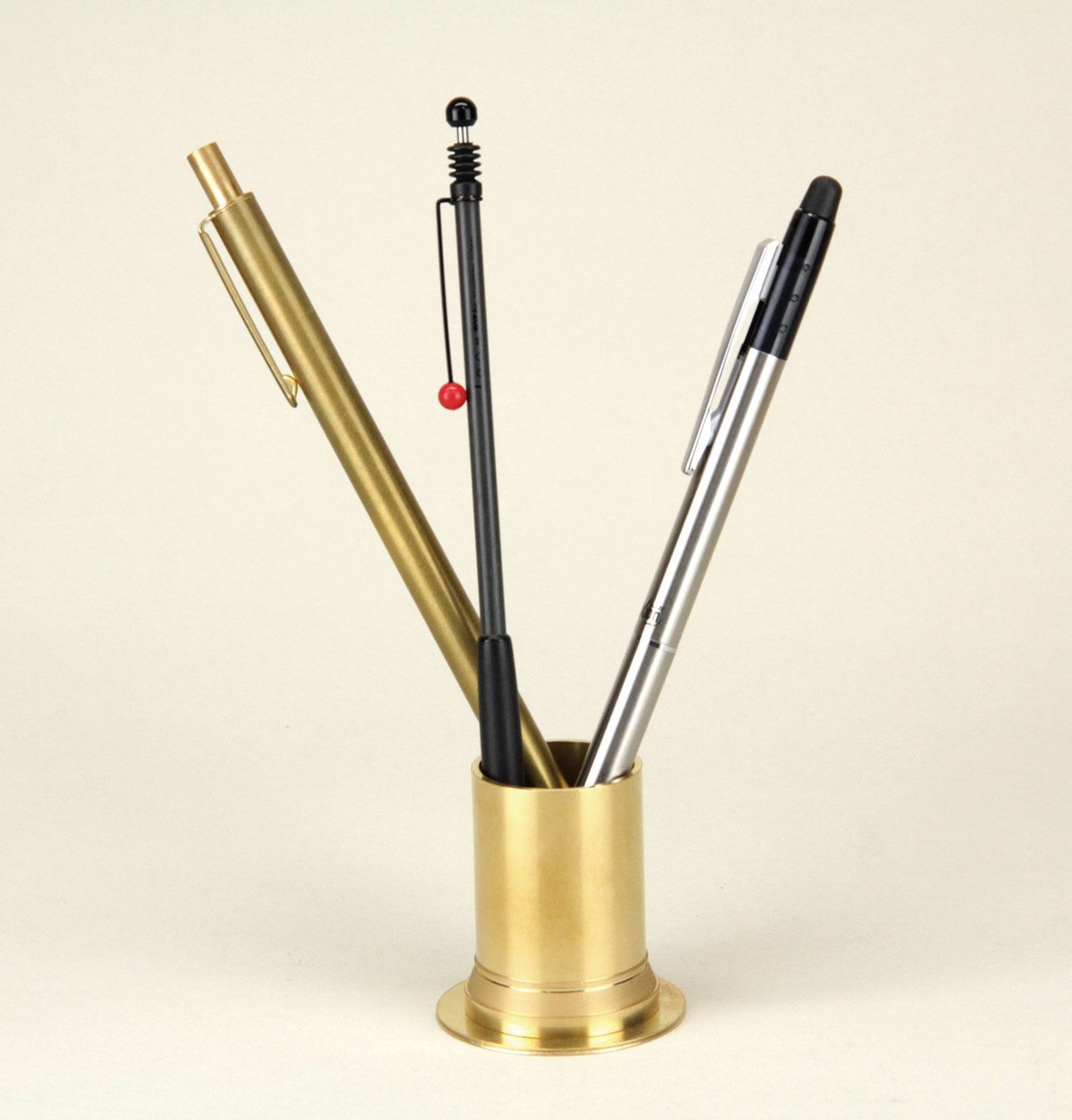 BRASS PEN STAND 02 | PICUS