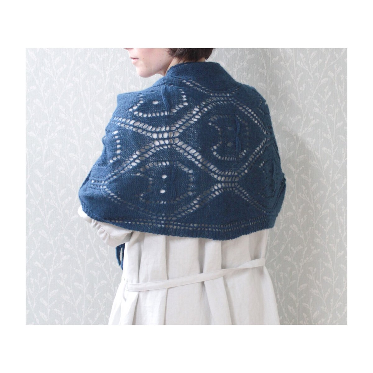 ダウンロードレシピ】猫たちレースストール | ooami-knit ダウンロードレシピ】猫たちレースストール | ooami-knit