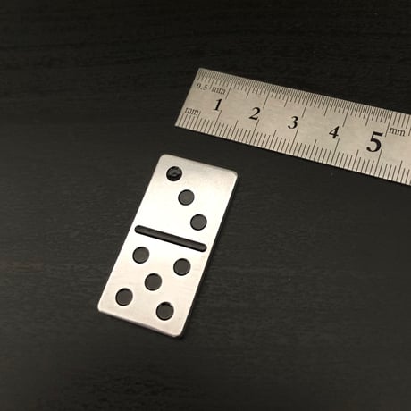 DOMINO