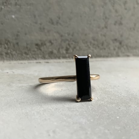 ブラックオニキスのリングカフ
