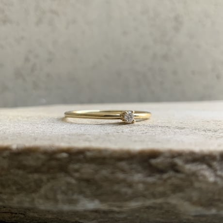 ダイヤモンドの一粒リング