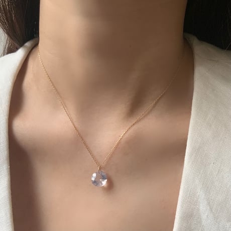 ラベンダークォーツのネックレス