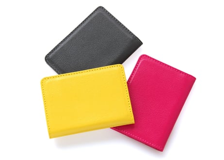 一点もの《CHLOE》二つ折りパスケース　ブラック　le078