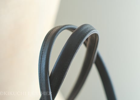 一点限り《GINO》2way Leather Hand Bag ブラック　le087
