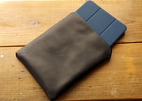 《LIONA》本革レザースリーブケース iPad 11/10.9インチ《5colors》