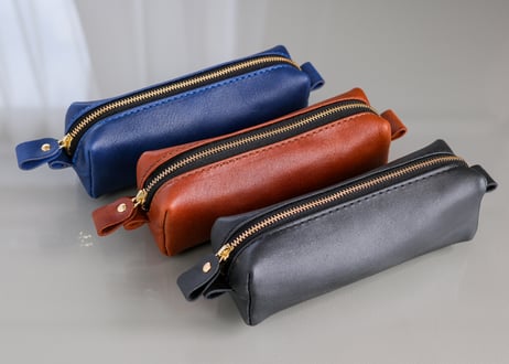 《GINO》本革レザーペンケース｜シンプルな大人の筆箱・ファスナーポーチ《3colors》