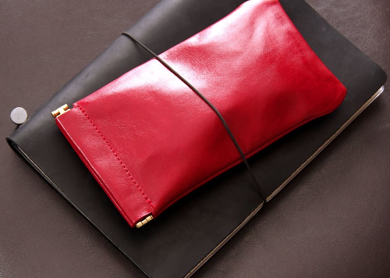 Horse Leather》バネ口メガネ&ペンケース 《2colors》 | KIKUCHI Horse Leather》バネ口メガネ&ペンケース 《2colors》 | KIKUCHI