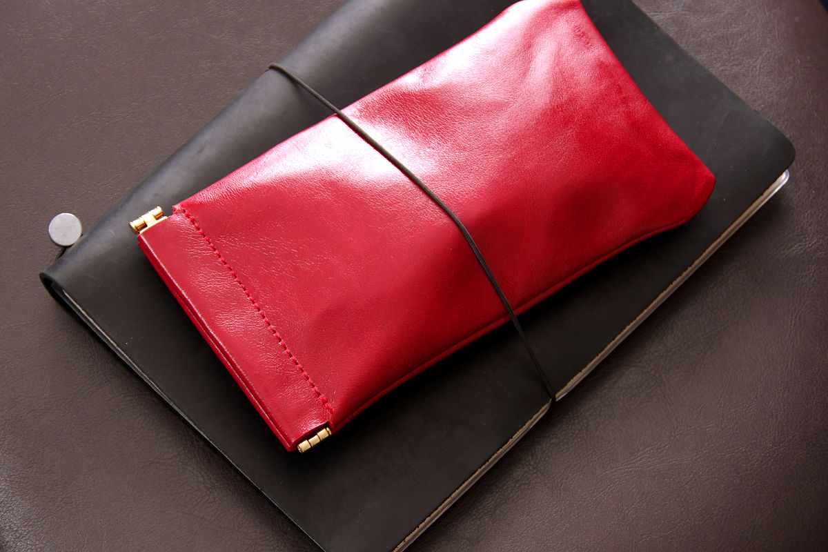 Horse Leather》バネ口メガネ&ペンケース 《2colors》 | KIKUCHI Horse Leather》バネ口メガネ&ペンケース 《2colors》 | KIKUCHI