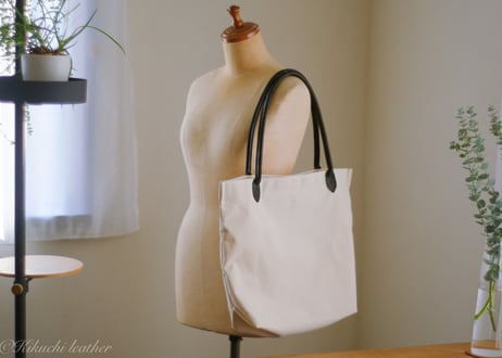 《Canvas》leather combi tote bag