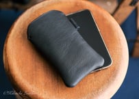 《WATERPROOF LEATHER》レザースリーブケース　Mini　iPhone・スマホケース　ブラック
