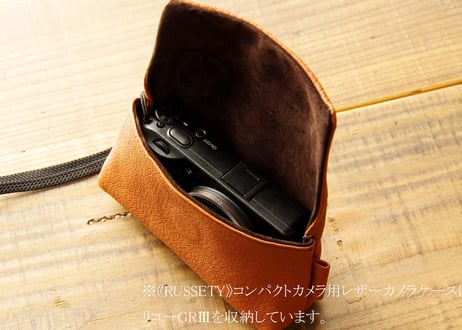 《WATERPROOF LEATHER》コンパクトカメラ用レザーカメラケース　ブラック