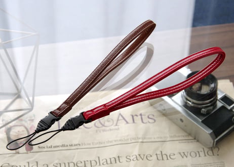 《Horse Leather》ミラーレス＆コンパクトカメラ用 レザーハンドストラップ