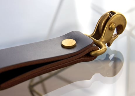 《HORWEEN CHROMEXCEL》ホーウィンクロムエクセル Brass Keyholder Regular
