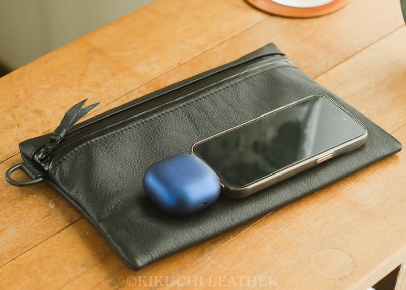 WATERPROOF LEATHER》ジップポーチ ブラック | KIKUCHI LEATHER