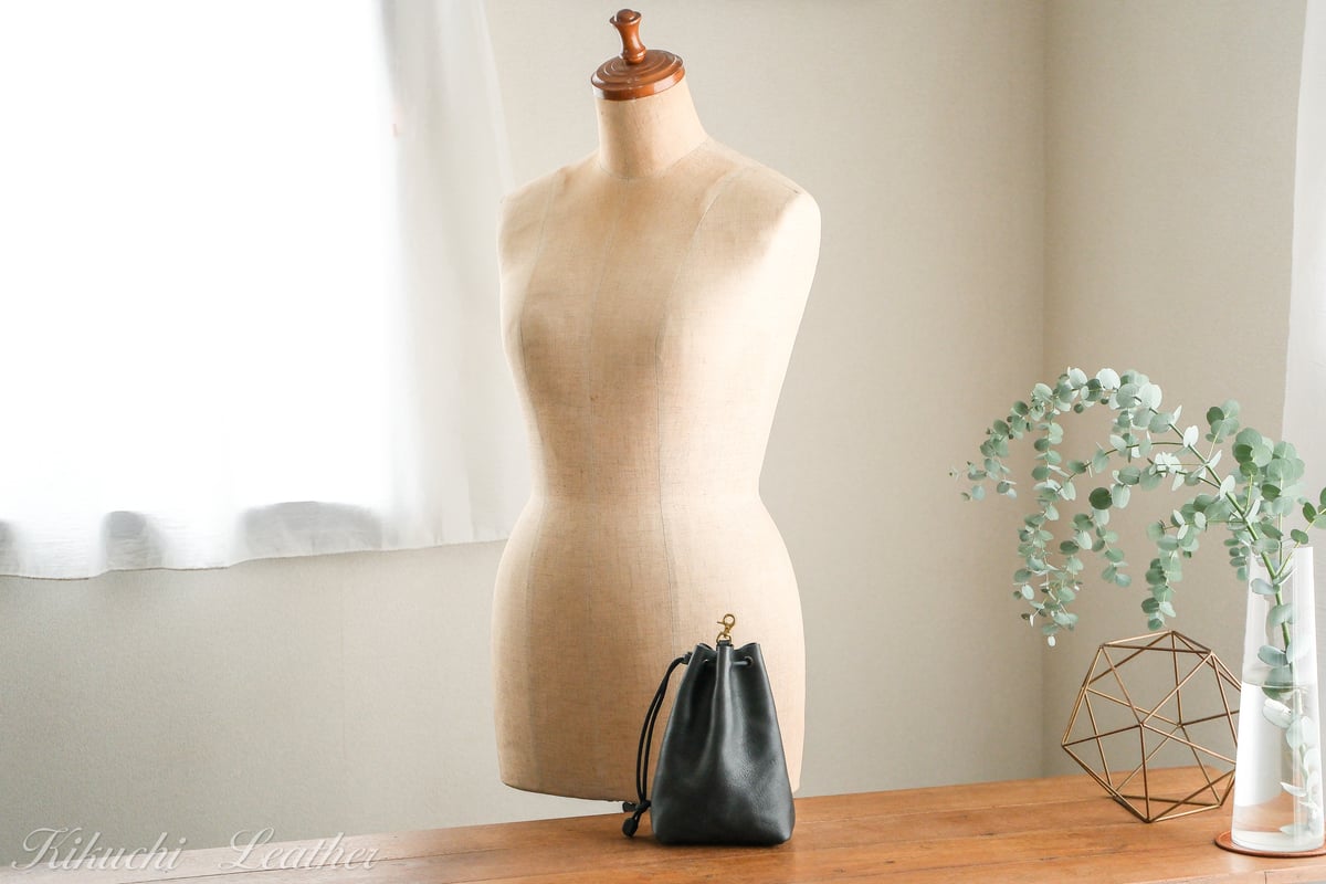 GINO》レザー巾着ポーチ《3colors》 | KIKUCHI LEATHER