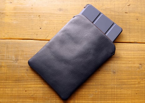 《LIONA》本革レザースリーブケース iPad mini 8.3インチ《5colors》