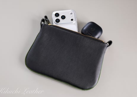 《WATERPROOF LEATHER》Noble Curve Pouch　Small