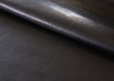 一点もの《CAVALLO》スクエアサコッシュ　ブラック　le070