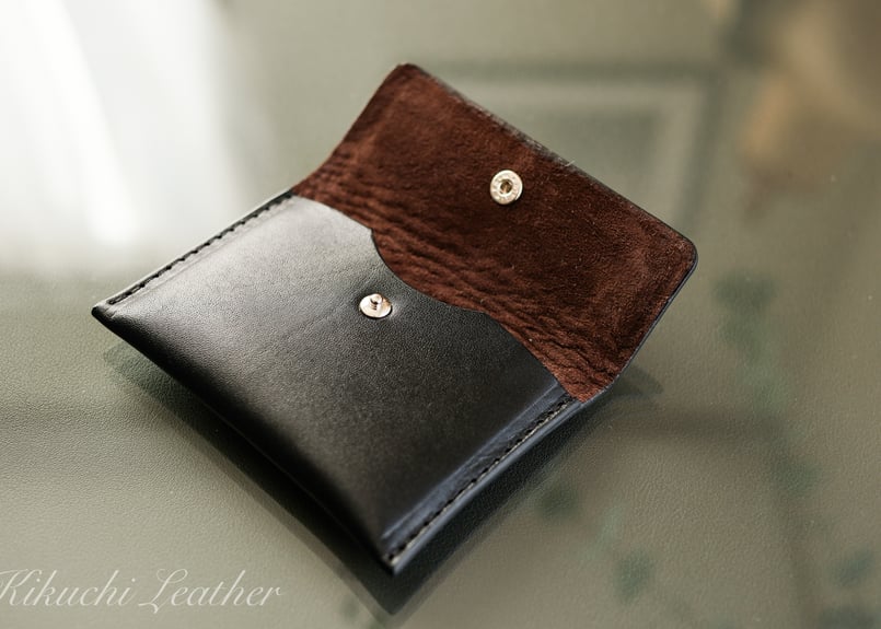 RIVER》フラップカードケース ブラック | KIKUCHI LEATHER