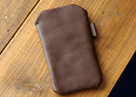 《LIONA》本革レザースリーブケース Large iPhone・Android対応（iPhone17 Pro Max / 16 Plus 等） スマホケース《5colors》