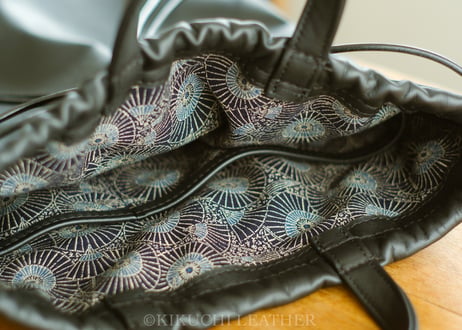 《WATERPROOF LEATHER》レザーナップサック　black