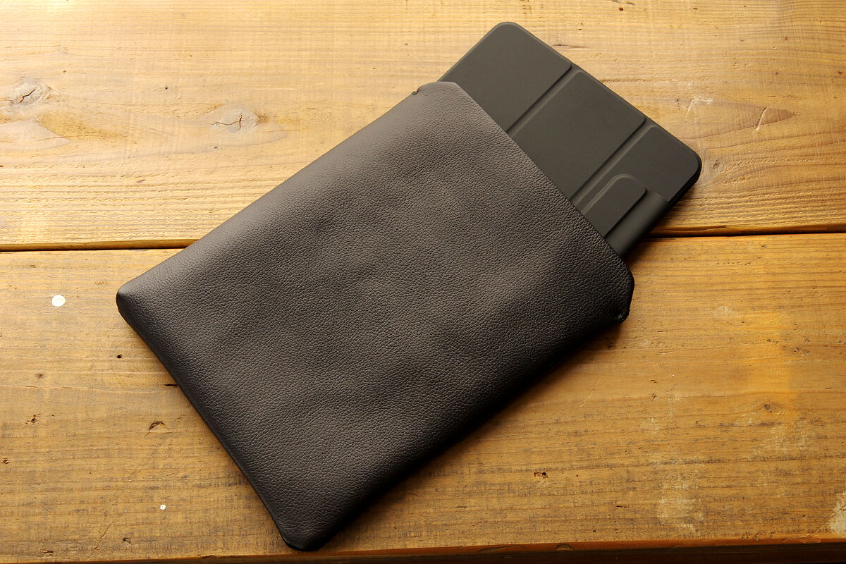 LIONA》本革レザースリーブケース iPad Pro・Air 11インチ《5colors》